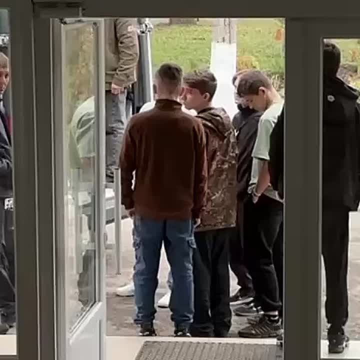 �������� ����� ������� ���������� ���������-��������� ����� ������ �����
