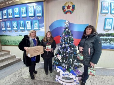 К акции «Сладости для радости» продолжают присоединяться неравнодушные граждане и организации!