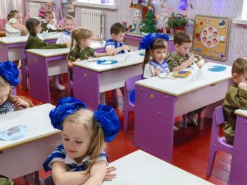 В Чернухино в детском саду «Ромашка» был проведён праздник, посвящённый Дню Героя Отечества