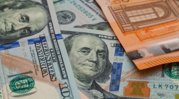 Официальные курсы доллара США и евро к рублю РФ, действующие в России с 11 декабря