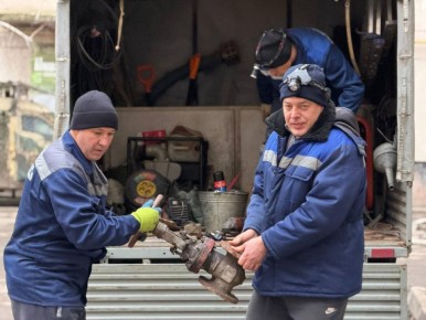 Специалисты из Татарстана прибыли в Лисичанск для подготовки домов к отопительному сезону