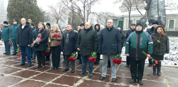 ДЕНЬ ГЕРОЕВ ОТЕЧЕСТВА В АЛЧЕВСКЕ