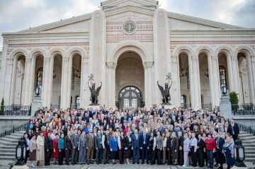 С 1 по 5 декабря 2025 года в Новом Херсонесе города Севастополь состоялась 3 стратегическая сессия Федерального проекта «Клуб директоров», реализуемый по поручению Президента Российской Федерации и при поддержке...
