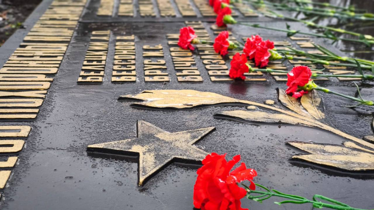 Город помнит Героев…. Сегодня, в День Героев Отечества, во Дворце культуры прошла встреча «Герои нашего времени»