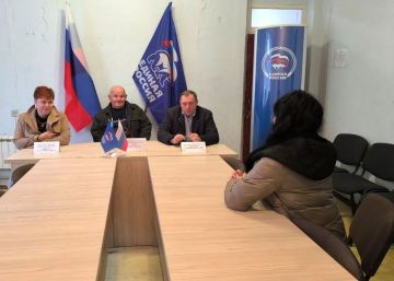 Окончание декады приемов граждан, приуроченной к 24-летию партии "Единая Россия"