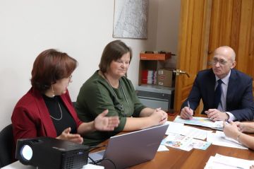 Опытом привлечения инициативных граждан к развитию территории поделился со Славяносербским округом Алтайский край