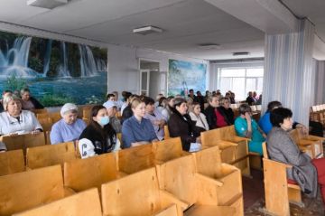 На территории г. Червонопартизанск состоялась встреча с трудовым коллективом Свердловской городской больницы №2