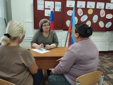 В рамках общегородского месячника правовых знаний, начальник отдела по вопросам опеки, попечительства и патронажа Ирина Викторовна Попова в Михайловской школе им. А.И. Малёна оказала индивидуальную правовую консультационную...