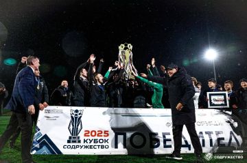 Луганская команда «Заря» стала победителем Кубка объединенного чемпионата по футболу «Содружество» сезона-2025!