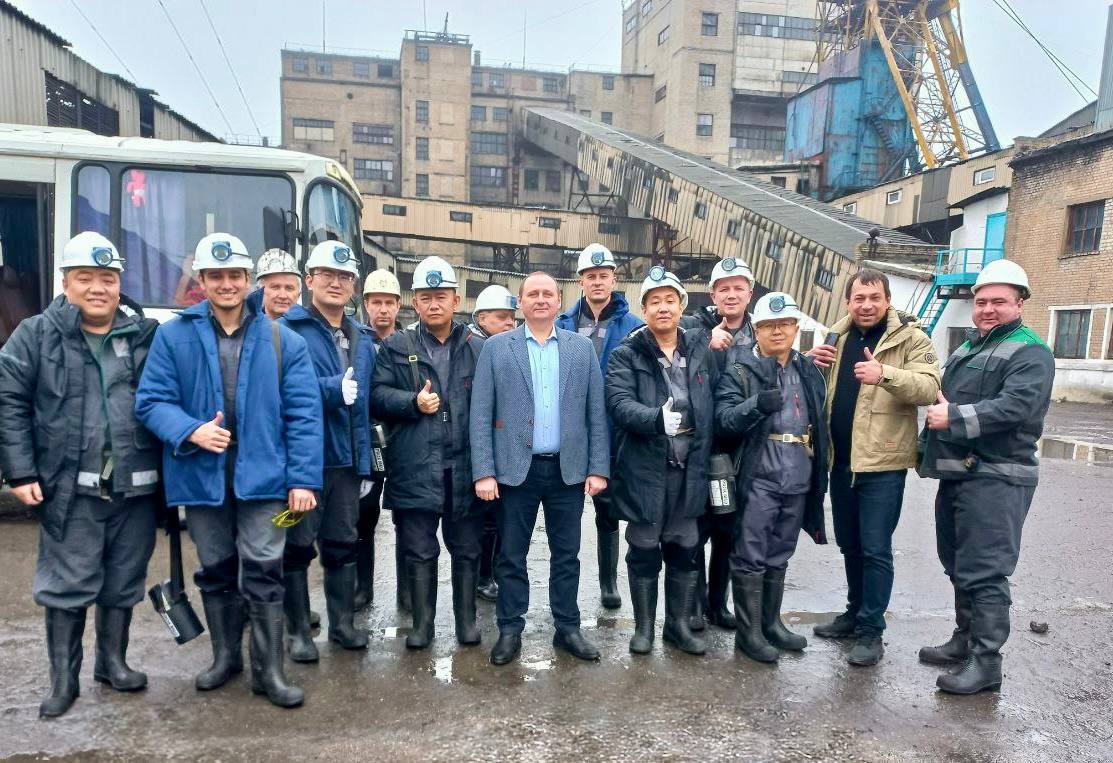 Китайская делегация оценила условия на шахте «Белореченская» для поставки нового оборудования