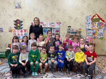 ГИБДД Алчевска учит безопасности детей всех возрастов