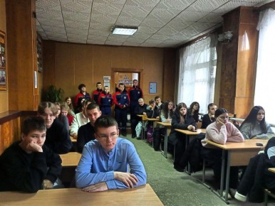 Сегодня добровольцы ССО «Молодогвардеец» ЛугРО ВСКС, студенты Краснодонского факультета инженерии и менеджмента (филиал) ЛГУ им. В. Даля, оказали содействие преподавателям факультета в проведении отборочного тура...