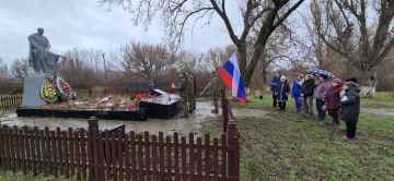 В селе Поповка состоялось торжественное мероприятие в честь Дня Конституции РФ