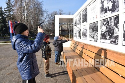 Парк в Белокуракино украсил арт-объект «Театральная площадь»