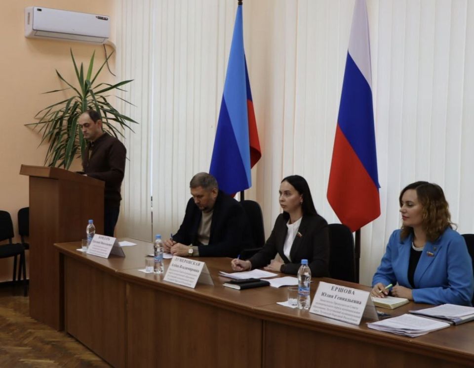 ������� ��� ����������������� ������������ ������ ������������ �������������� ������ ���� ����������� ���������� ���������, 42-� ��������� ������ ���������, � ������� ������ ������� ����� ������ ������� ������� �...