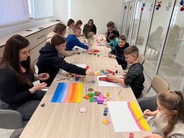 В Перевальской библиотеке прошло мероприятие в рамках форума "Родные - Любимые"