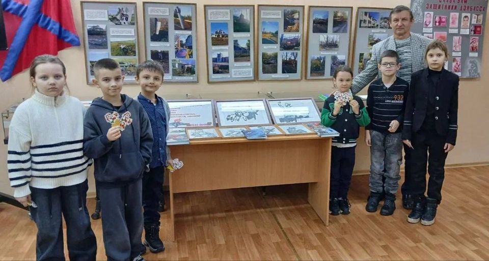 Встреча с мастером: школьники познакомились с искусством вышивки и поэзией