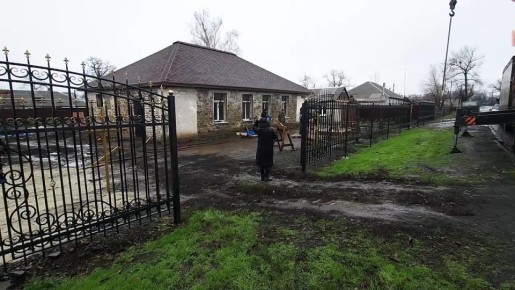 В Антраците силами прихожан и благодетелей продолжается строительство храма на территории восьмой шахты