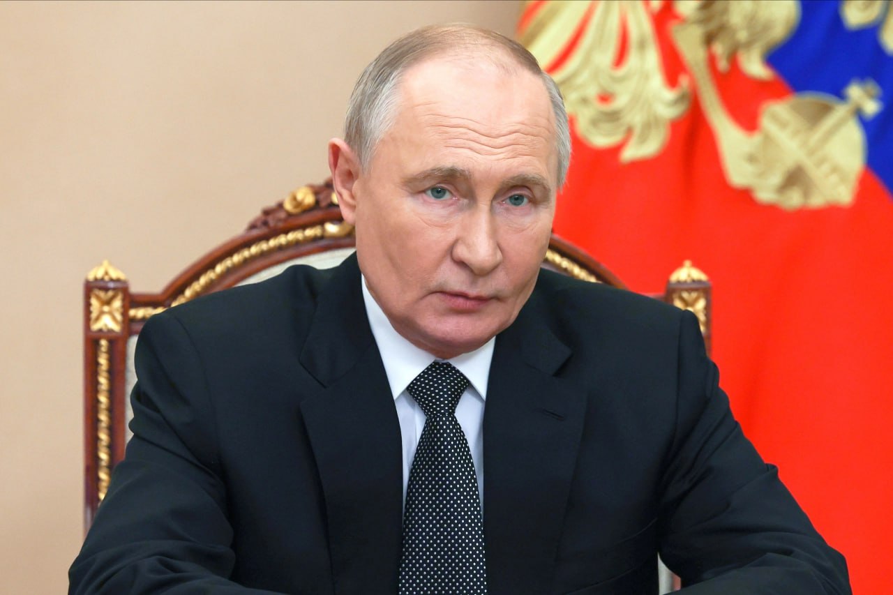 Участники спецоперации в органах власти будут держать на особом контроле тему поддержки бойцов и их семей, уверен Президент РФ Владимир Путин