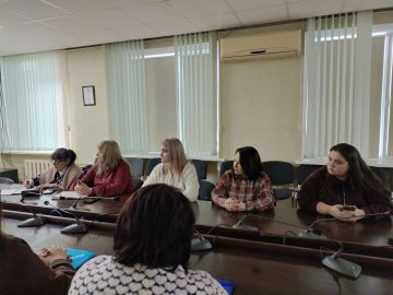 Сегодня в Администрации городского округа город Ровеньки состоялось совещание с участием заместителя Главы Администрации городского округа город Ровеньки Ольги Орловой, руководителя ДоброЦентра Ровеньковского...