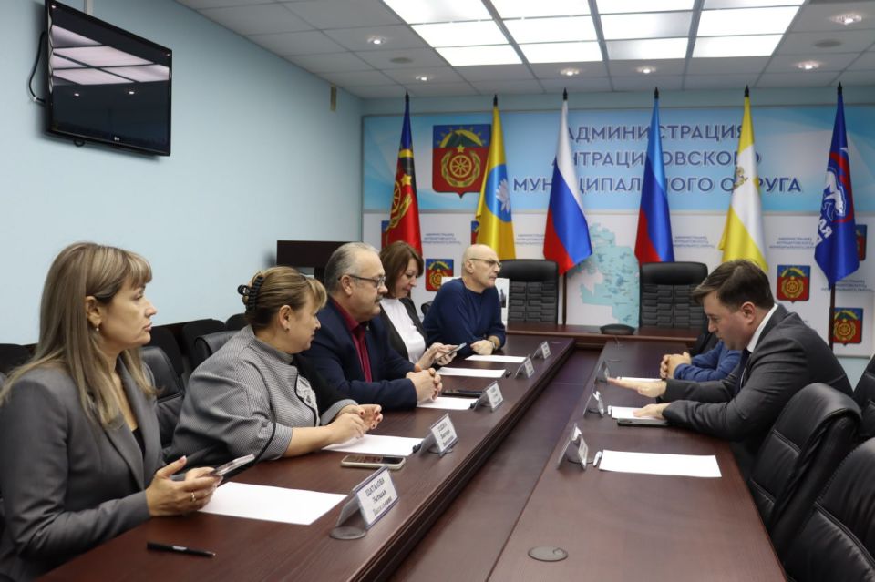 ������ ������: ������ ������� ������� � ������������� ������������� ����� ���������� �������� �������� �������, ������� ��������� � ������ ����������� ��������� �������������� ����������� ����� �������� � ������...