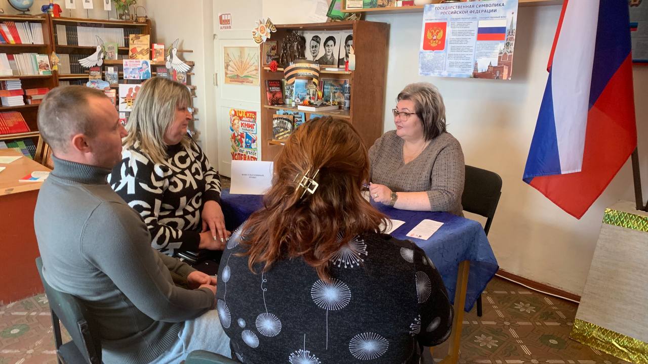 15.12.2025 года в рамках общегородского месячника правовых знаний начальник отдела по вопросам опеки, попечительства и патронажа Ирина Попова на базе Большекаменской школы ...