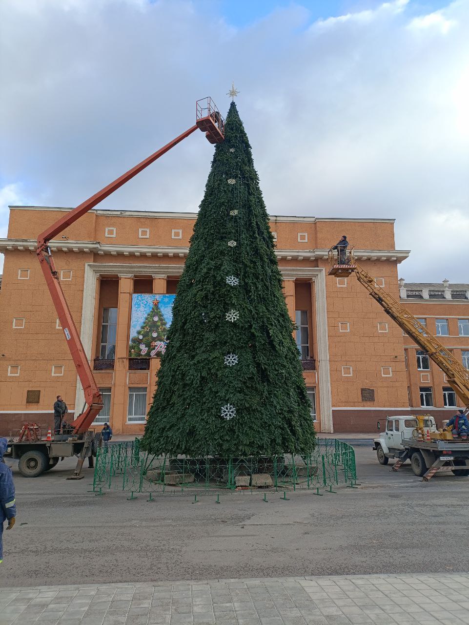 Делимся предновогодними буднями!