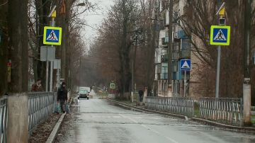 ������ �. ����������� ���������� ���������� ��������� ������� �� ��������� ��������� ������� �� ��. ��������������. �������� ��������� ���� ����� ������� � ������� ������, ������������ ������� ����� 900 ������