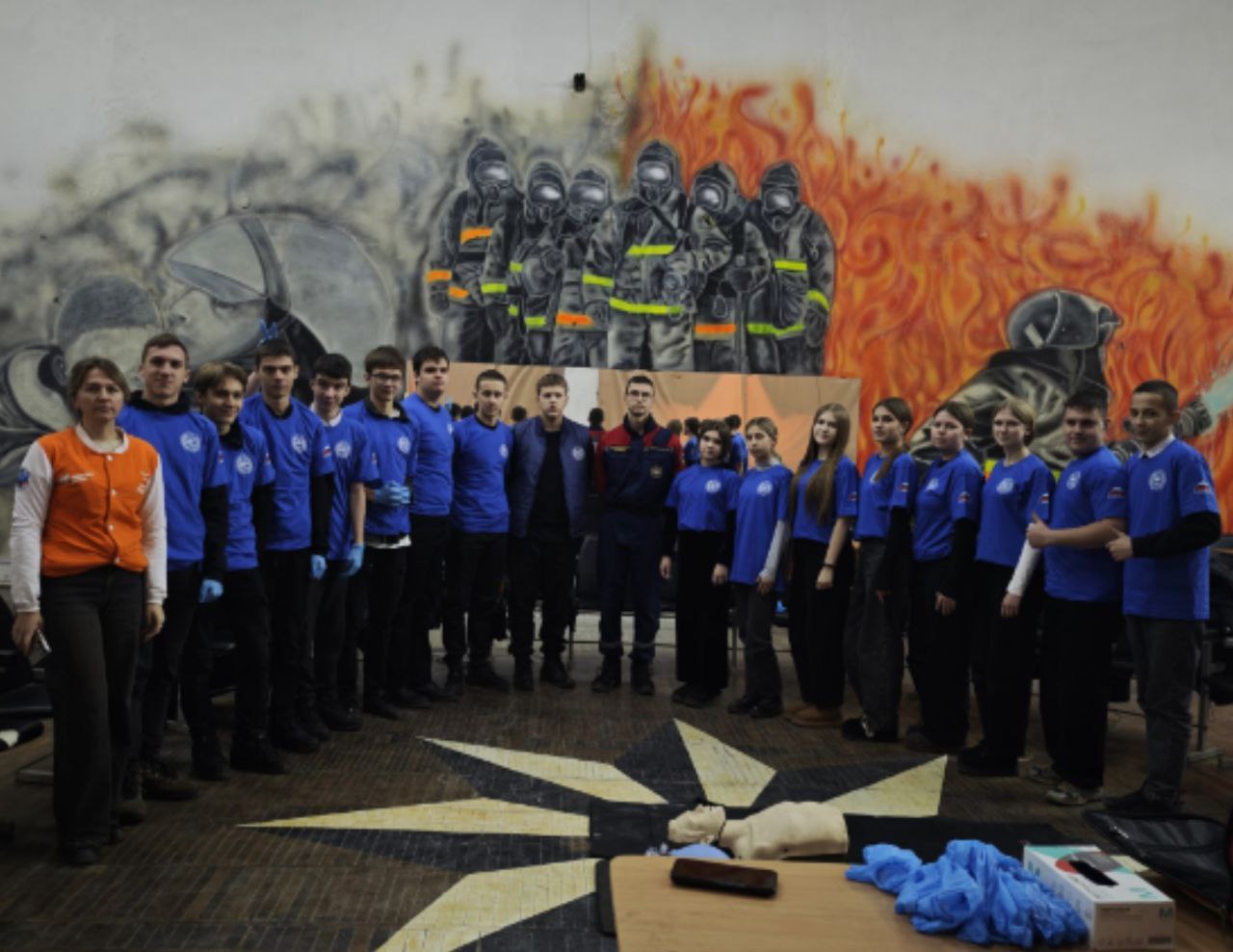 Учащиеся Ясеновской гимназии им.Ю.В.Стеценко приняли участие в занятии по основам личной безопасности