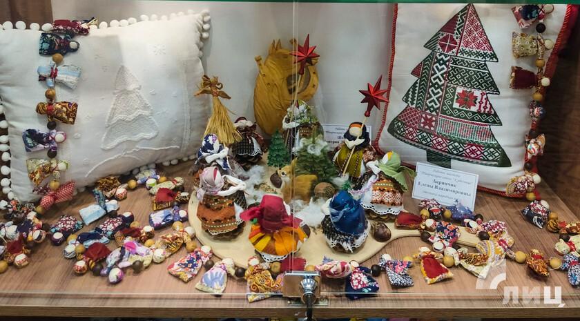 Луганский центр народного творчества начнет реализацию проекта «Игрушки из бабушкиного сундучка», победившего в грантовом конкурсе Президентского фонда культурных инициатив (ПФКИ), в 2026 году