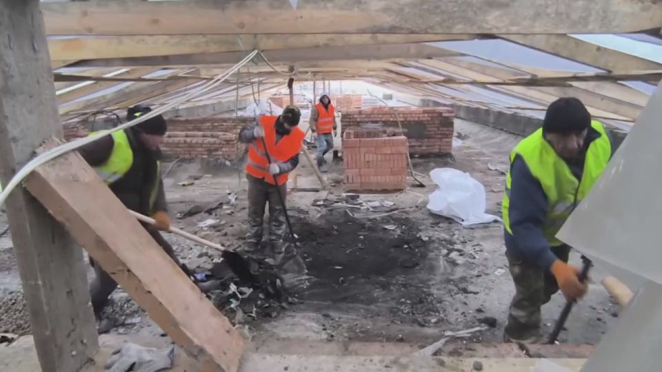 ����� ������ ���� � 9 �� ��. �. ������ � �. ���������� ����������� ������ � ��������� �������������