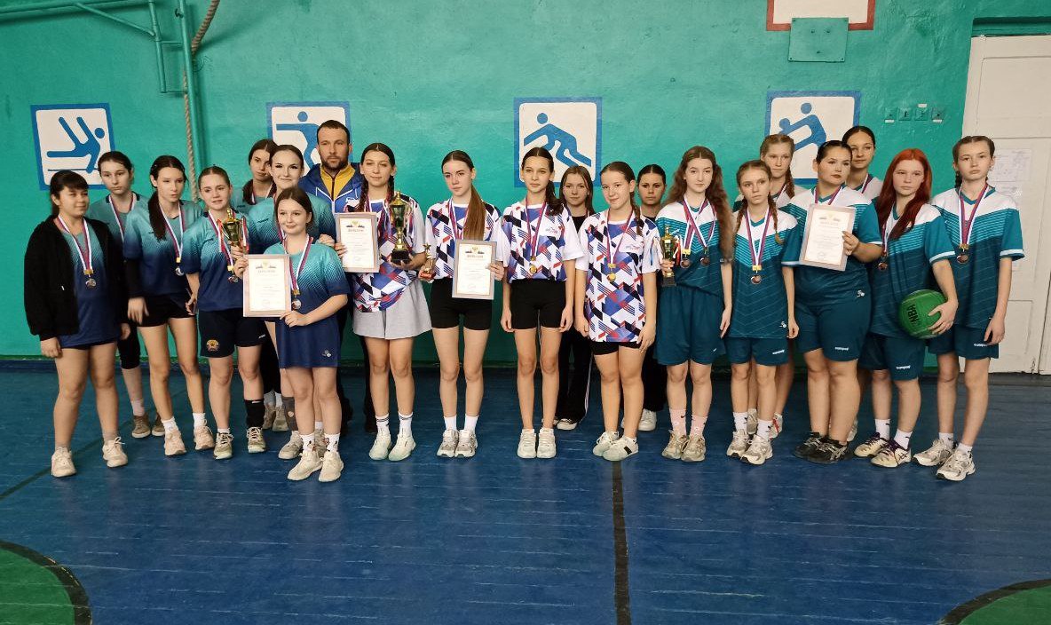 На базе Мусиевского УВК состоялся захватывающий турнир по баскетболу среди команд девушек общеобразовательных учреждений Меловского муниципального округа