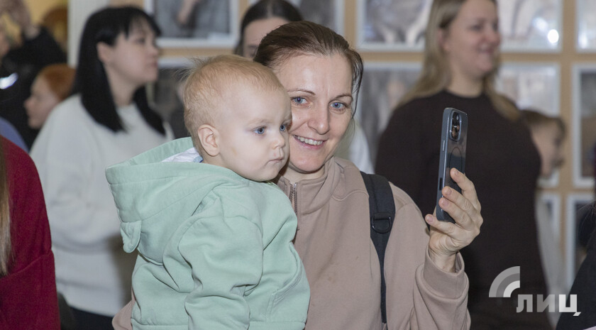 Свыше трех тыс. семей в ЛНР оформили сертификат на маткапитал проактивно — Соцфонд