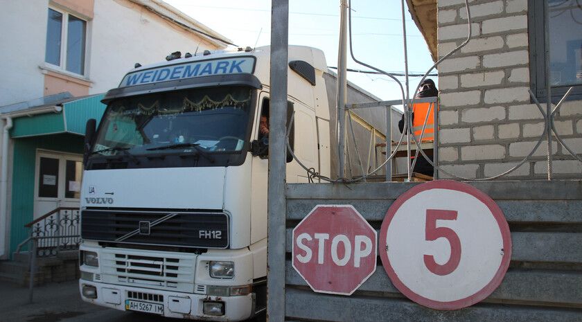 Порядка 70 компаний ЛНР занимались импортом в 2025 году