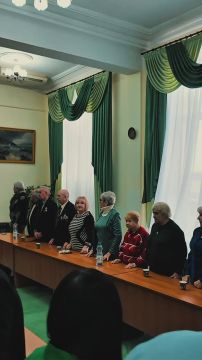 ���� ������ � � �����. 16 ������� ������������ ��������� ���� ������� ����� ��� ������, ������ ���������