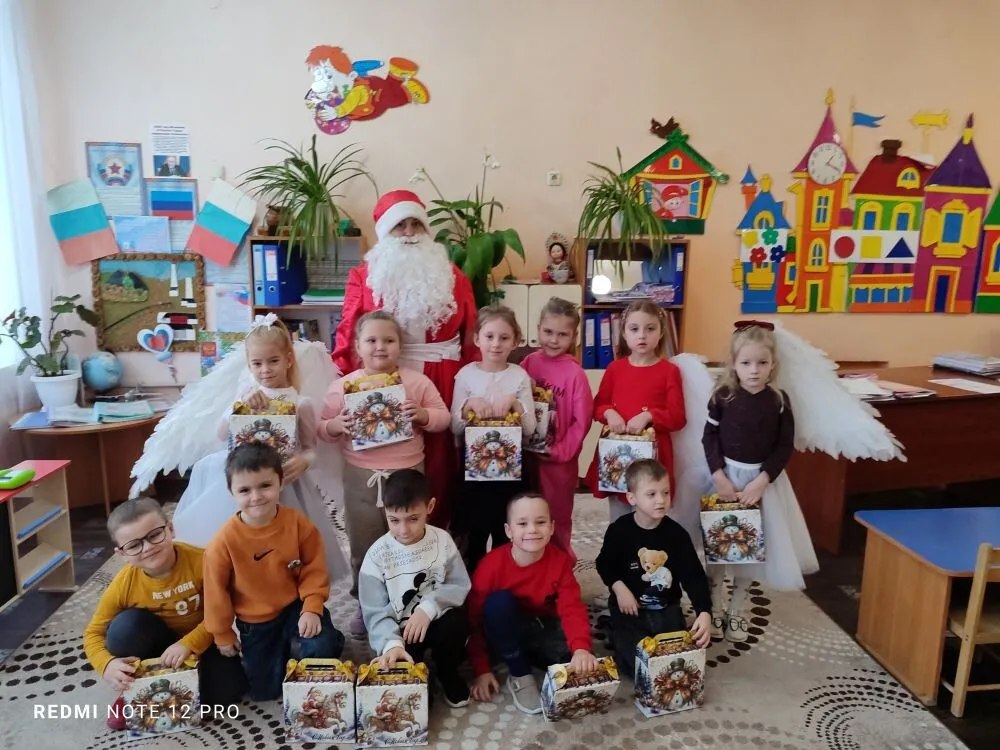 День Святого Николая в Ровеньках: Сладкие подарки и тепло сердец от Республики Коми