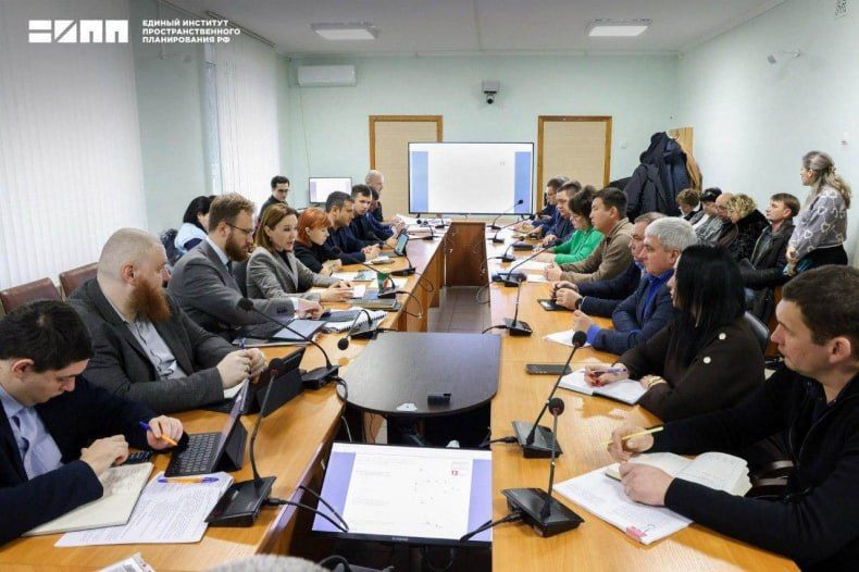 Эксперты ЕИПП РФ провели установочное совещание по проектам генеральных планов 13 опорных населенных пунктов ЛНР, запланированных на 2026 год