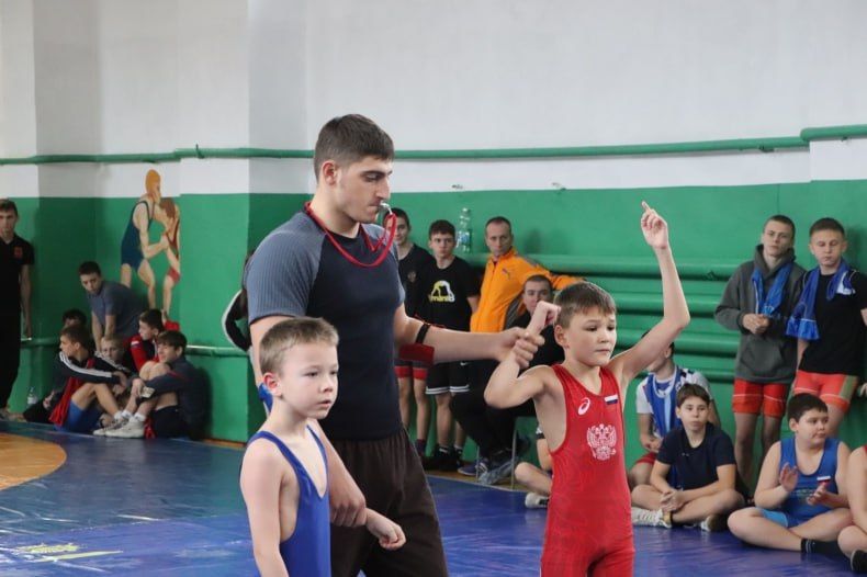 ОБЗОР ПРЕССЫ «ВОСТОЧНЫЙ ЭКСПРЕСС»: «Они - достойная смена»