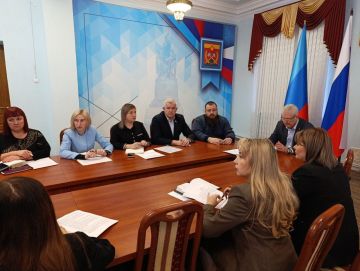 ���� ������: ������� ������ ������� � ���������� ��������� � ������������ ����������, ������� �� ���������������� �������, �������� � ��� ������� ���������� ������� �������������� �������������� ������