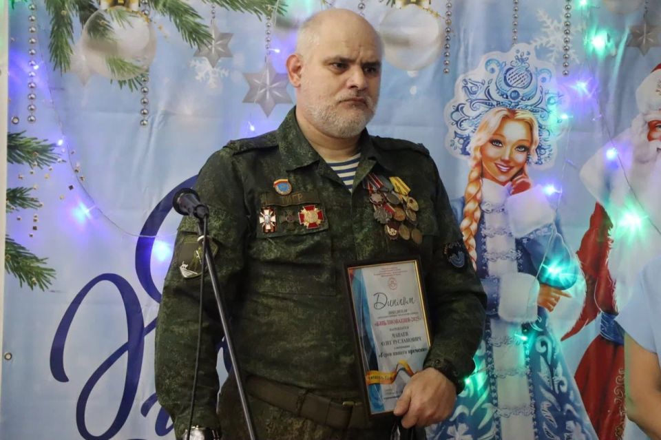 Подведены итоги ежегодного рейтинга «БиблиОвация – 2025»: Горьковка чествовала своих героев