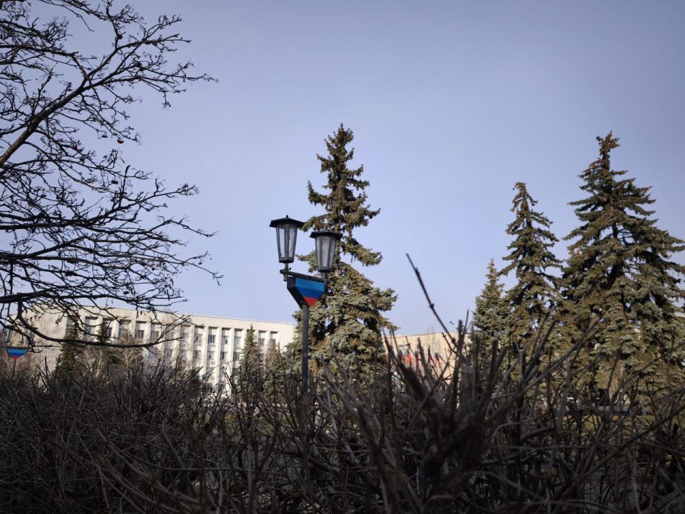 С добрым утром, Кировск!. Пусть оно будет наполнено радостным настроением, нежностью и гармонией, а день принесет много хороших событий! Мы в MAX @agklnr #Кировск