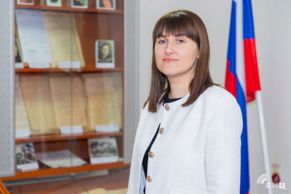 �������� ������ ���������� ������ � ���������������� � �������������� �������� ������� �� �������� ����� 1 000 ����������, ��������� � ���