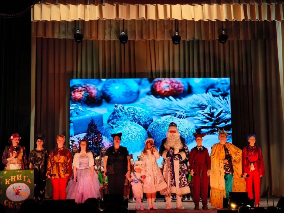 Юные кировчани окунулись в атмосферу новогоднего волшебства