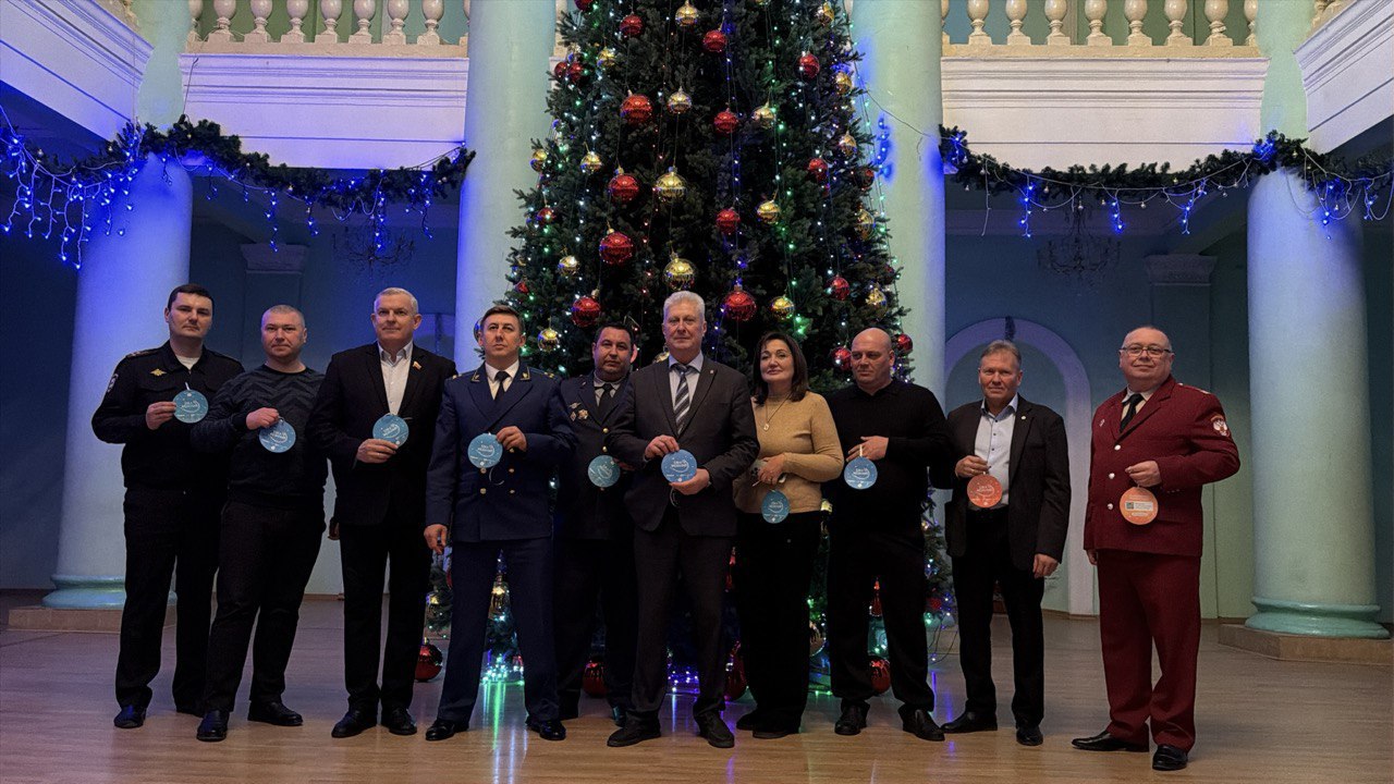 "Ёлка желаний" в Краснодоне