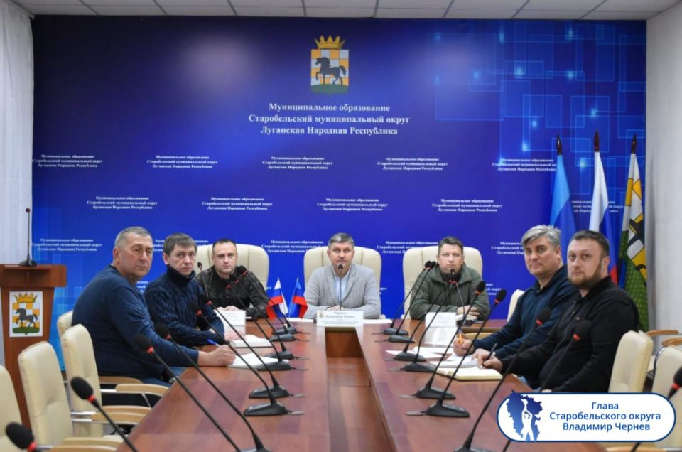 Подборка о ГЛАВном. Глава Старобельского округа - Владимир Чернев