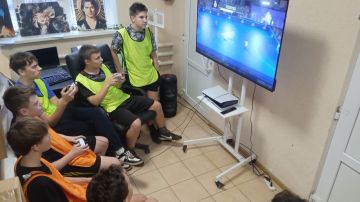 Новогодний фиджитал-турнир: когда традиции встречаются с будущим в Новоайдарской спортшколе