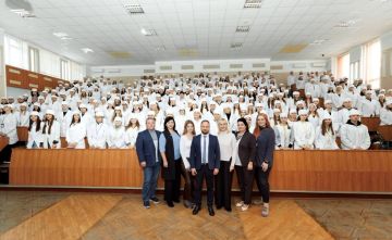 В ЛНР стартовала уникальная программа подготовки младших медсестер