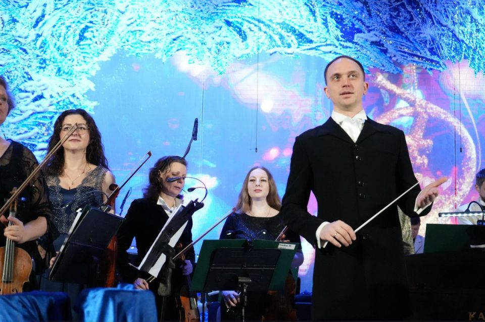 Сегодня в стенах Луганской академической филармонии царила магия наступающего праздника