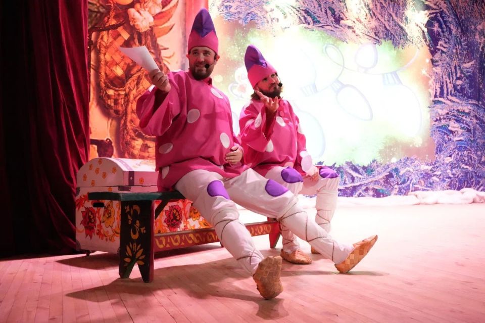 В Луганской академической филармонии прошел праздничный концерт для юнармейцев