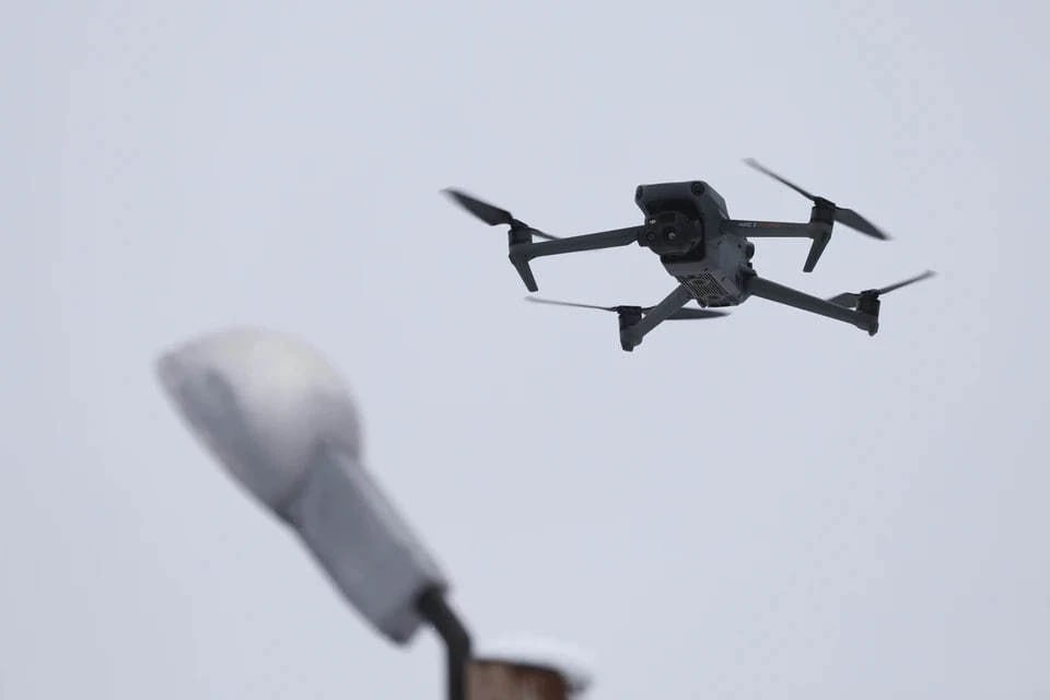 ВСУ атаковали дроном автомобиль эвакуируемых из Северска в ЛНР мирных жителей